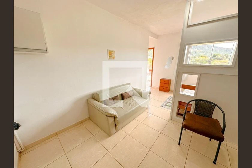 Furnished apartment, 40 m², with floor-to-ceiling windows — photo 23