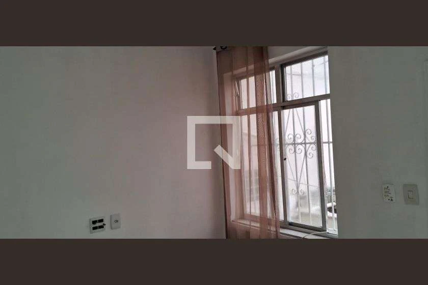 1-комнатная квартира с балконом и газовой плитой — photo 9