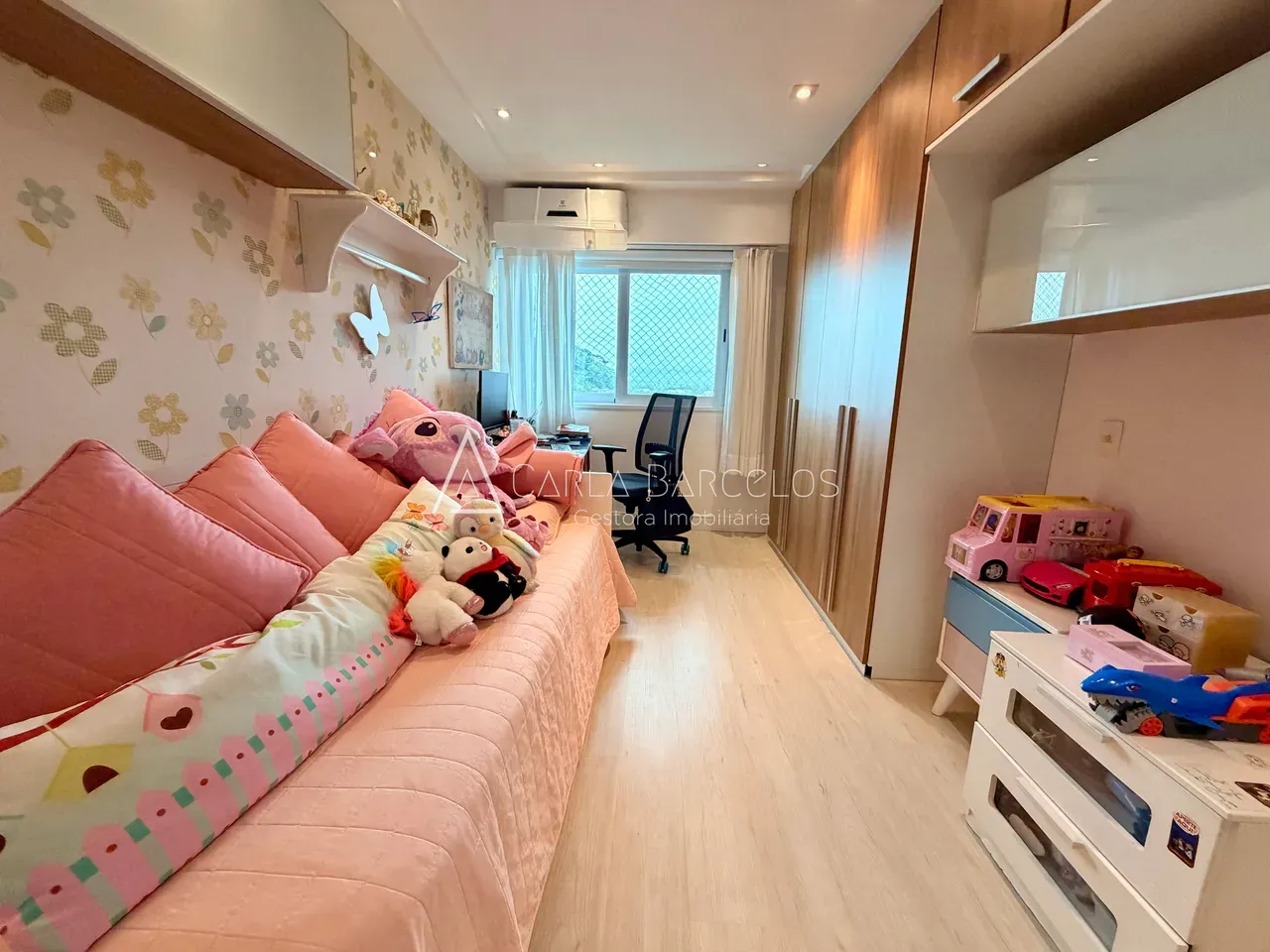 3-bedroom apartment in a building with a sauna — photo 22