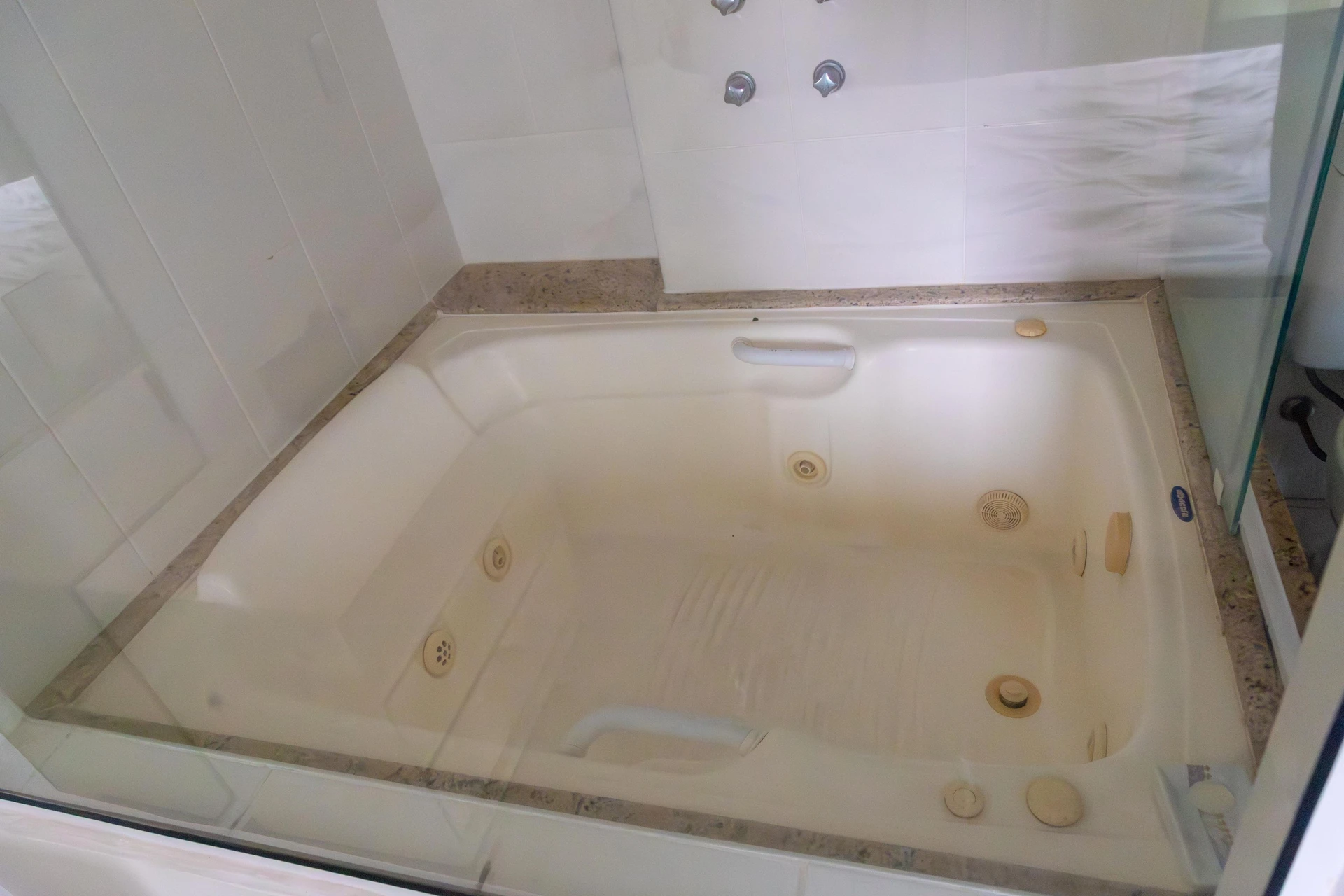 Apartamento mobiliado de 3 quartos com jacuzzi — photo 5