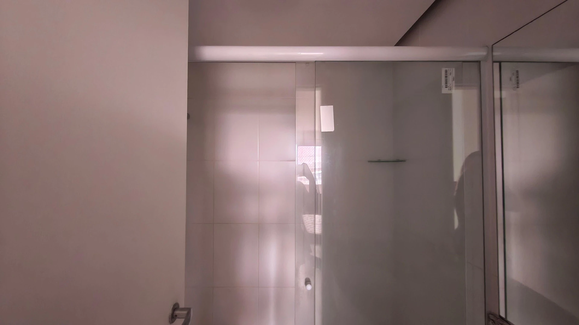 Glass-enclosed balcony in a 2-bedroom apartment, 70 m² — photo 18