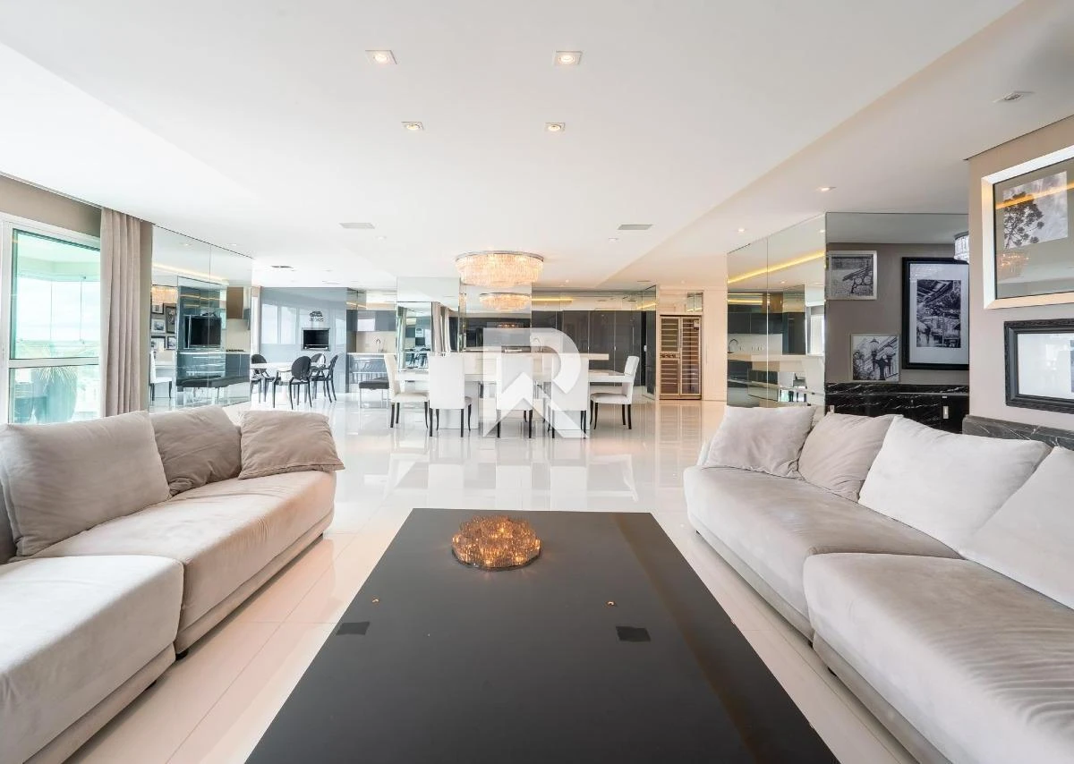276 m² apartment with a bathtub and floor-to-ceiling windows — photo 16