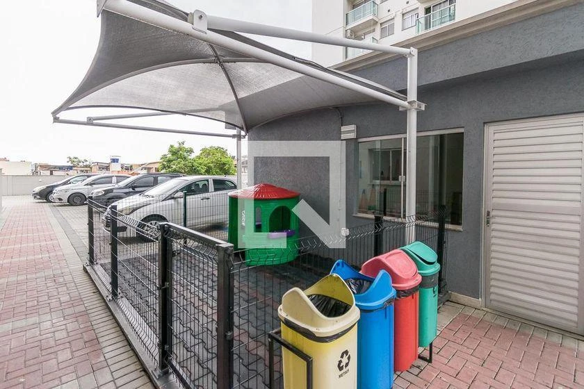 Furnished 2-bedroom apartment with 45 m² and balcony — photo 47
