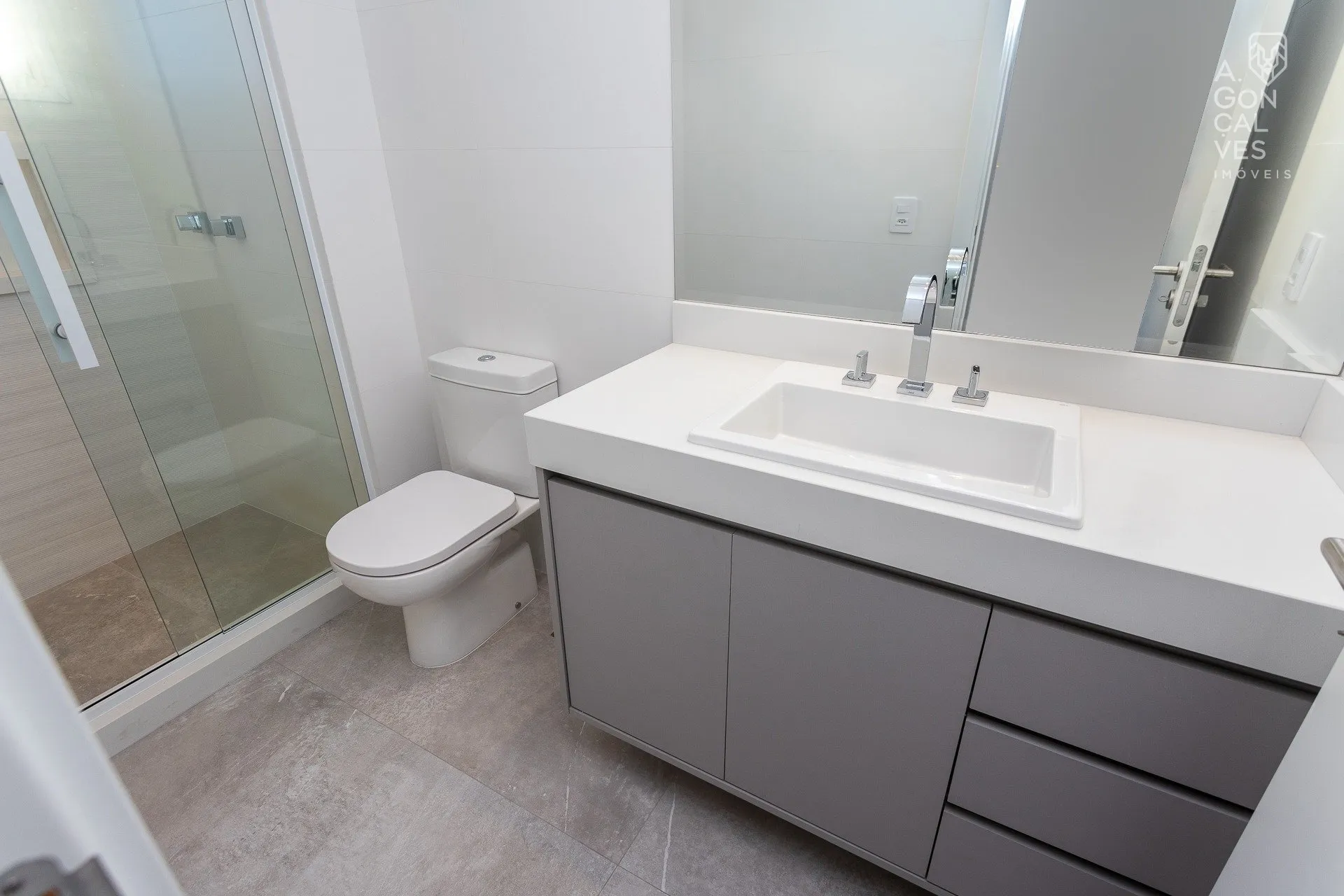 Apartamento com 4 quartos, 3 banheiros e 3 vagas — photo 35