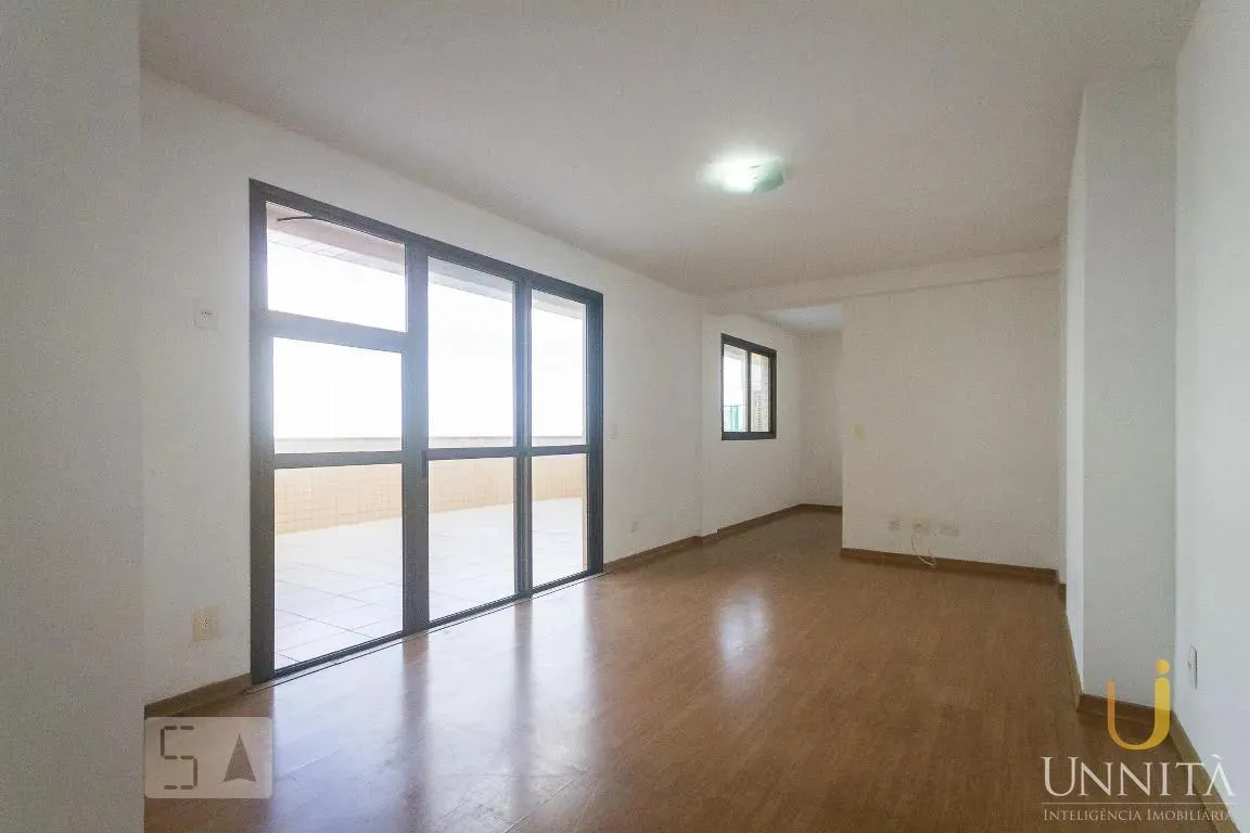 170 m² apartment with 3 bedrooms and 2 parking spots — photo 3