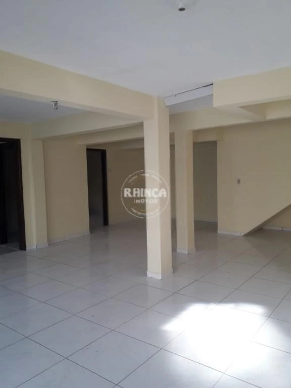 3-bedroom, 170 m² house in Curitiba — photo 12