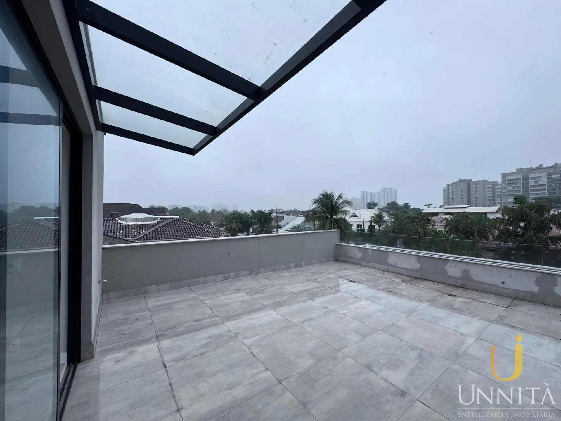 House, 510 m², with a grill on the balcony — photo 31