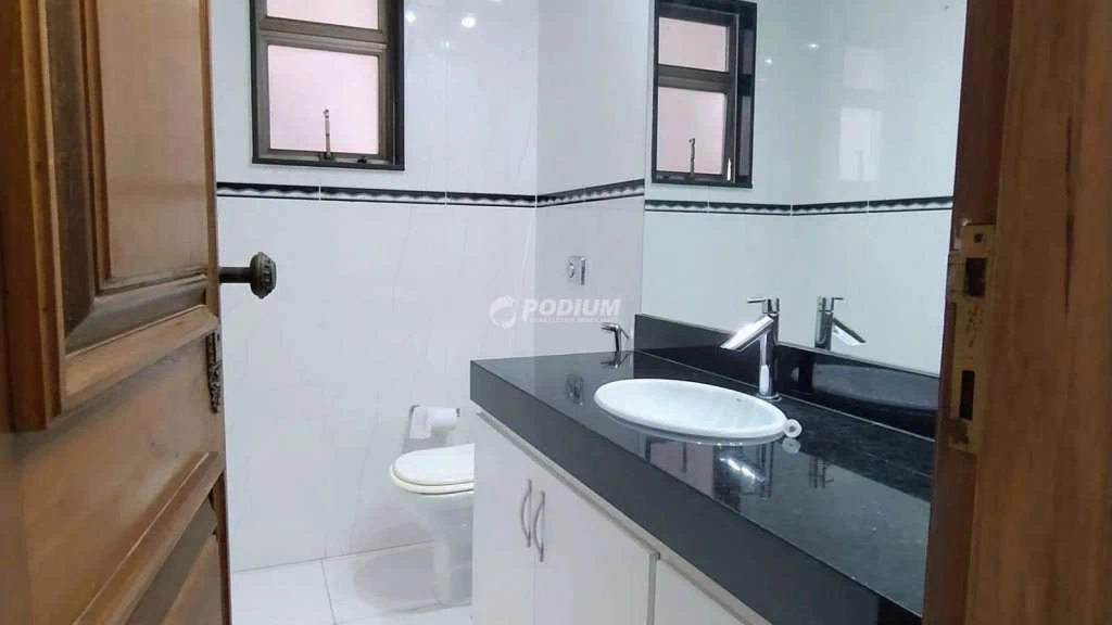4-bedroom apartment with sauna in the building and 180 m² — photo 18