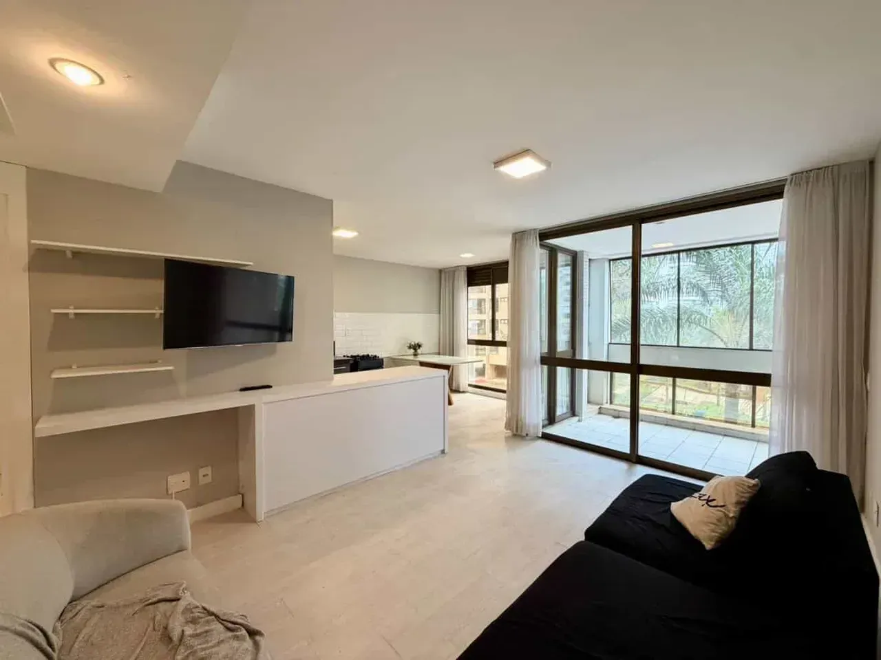 Furnished apartment with 2 bedrooms and 2 bathrooms — photo 5