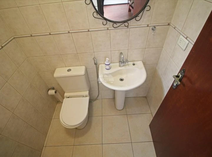 Меблированный дом 231 м²: 4 спальни и 3 санузла — photo 6