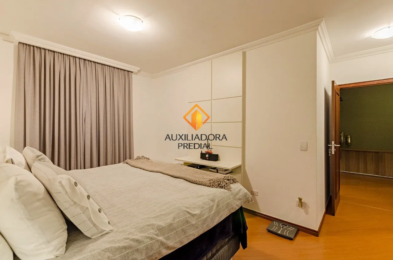 Furnished 3-bedroom apartment with a closed kitchen — photo 82