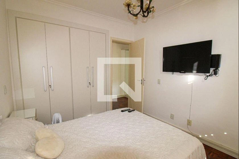 Furnished apartment with 2 bedrooms and 2 bathrooms — photo 11