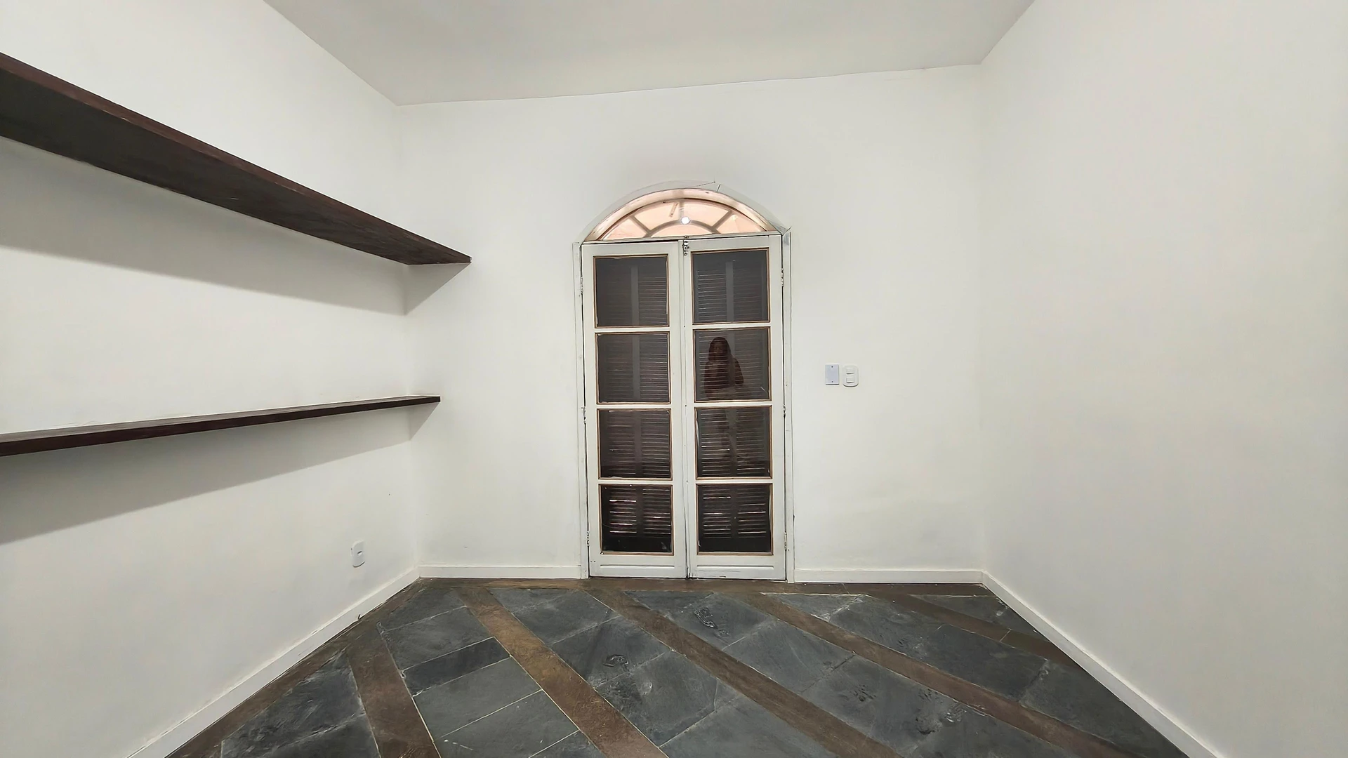 House, 250 m², with a bathtub — photo 20