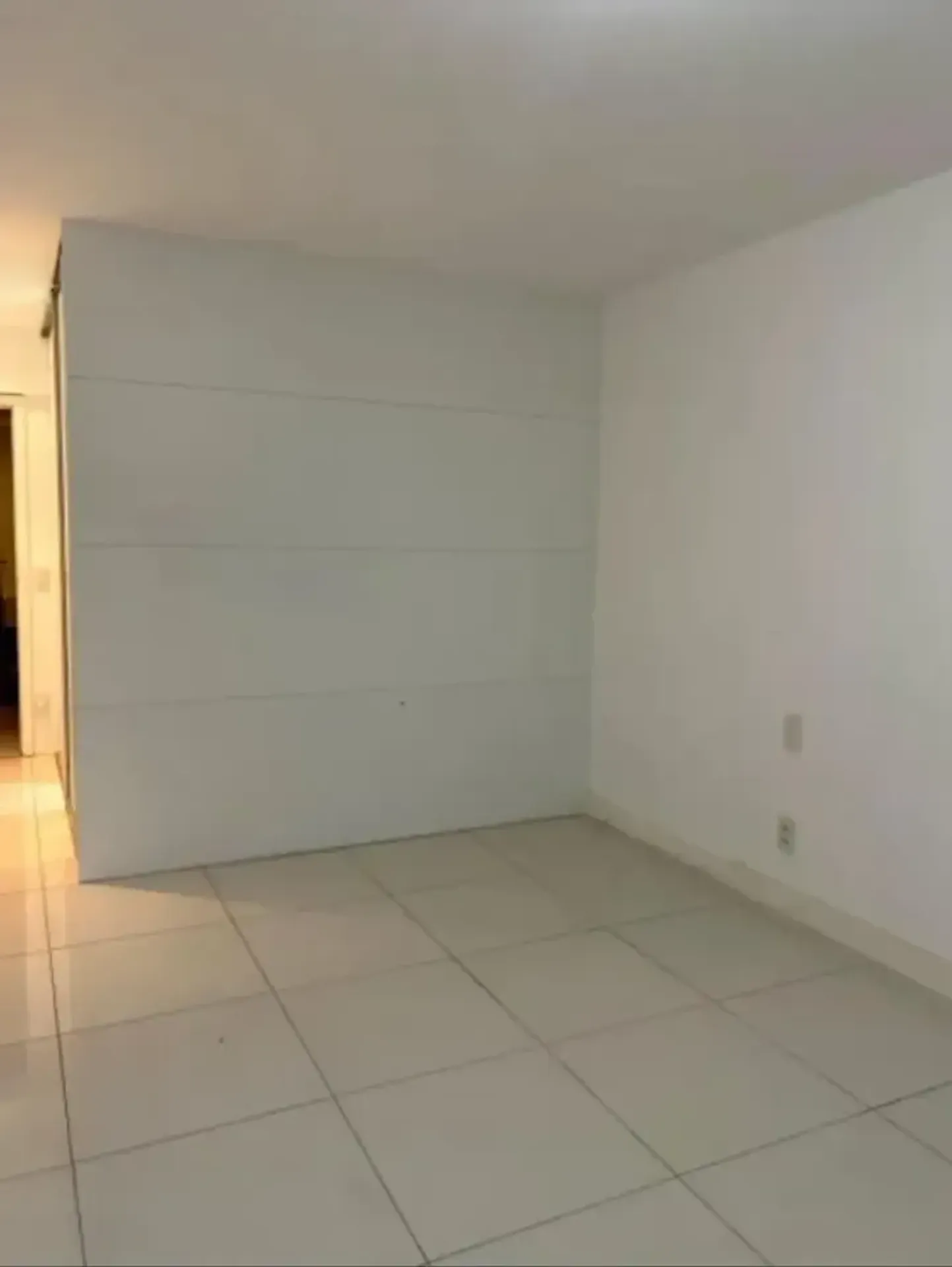 Apartamento com 4 quartos e 5 banheiros, fogão a gás — photo 26