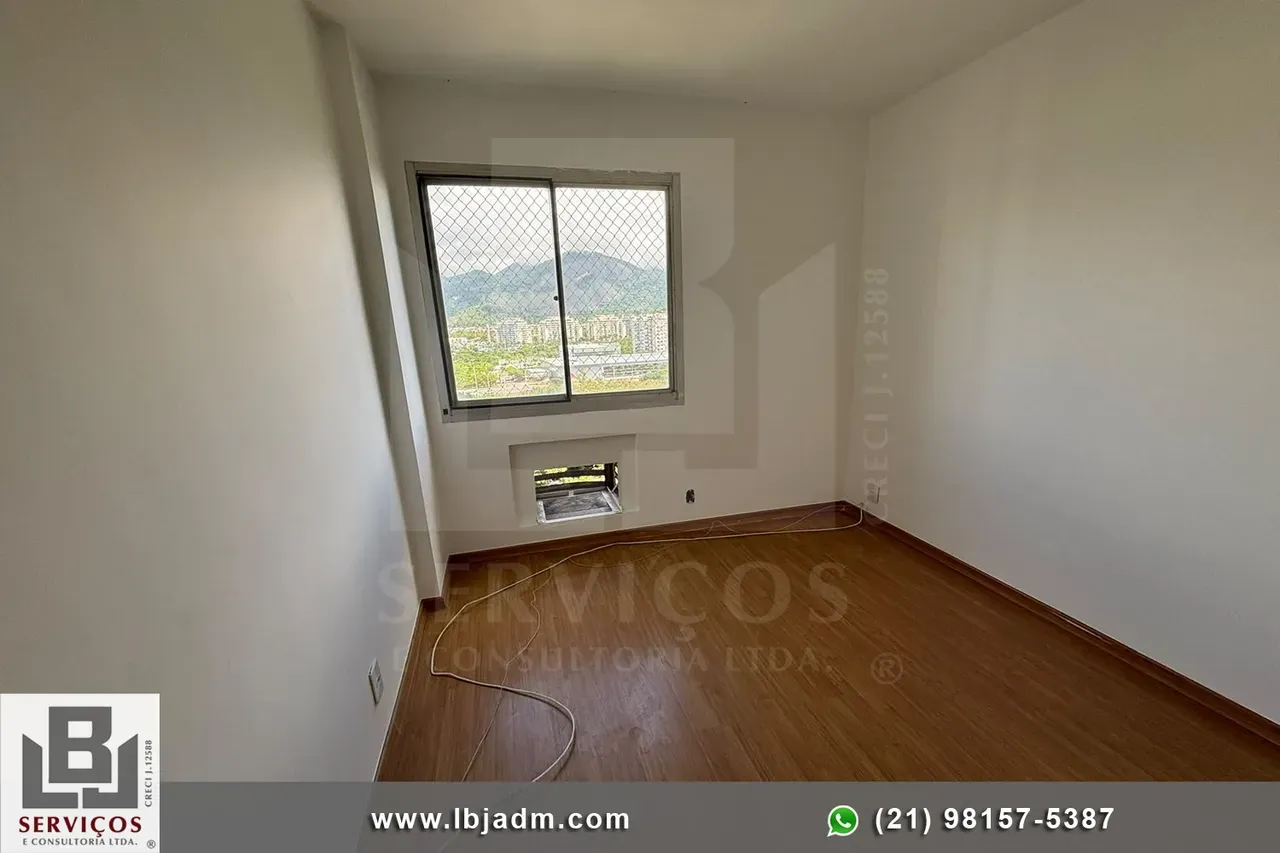 Rental apartment with 2 bedrooms and a private garden — photo 13