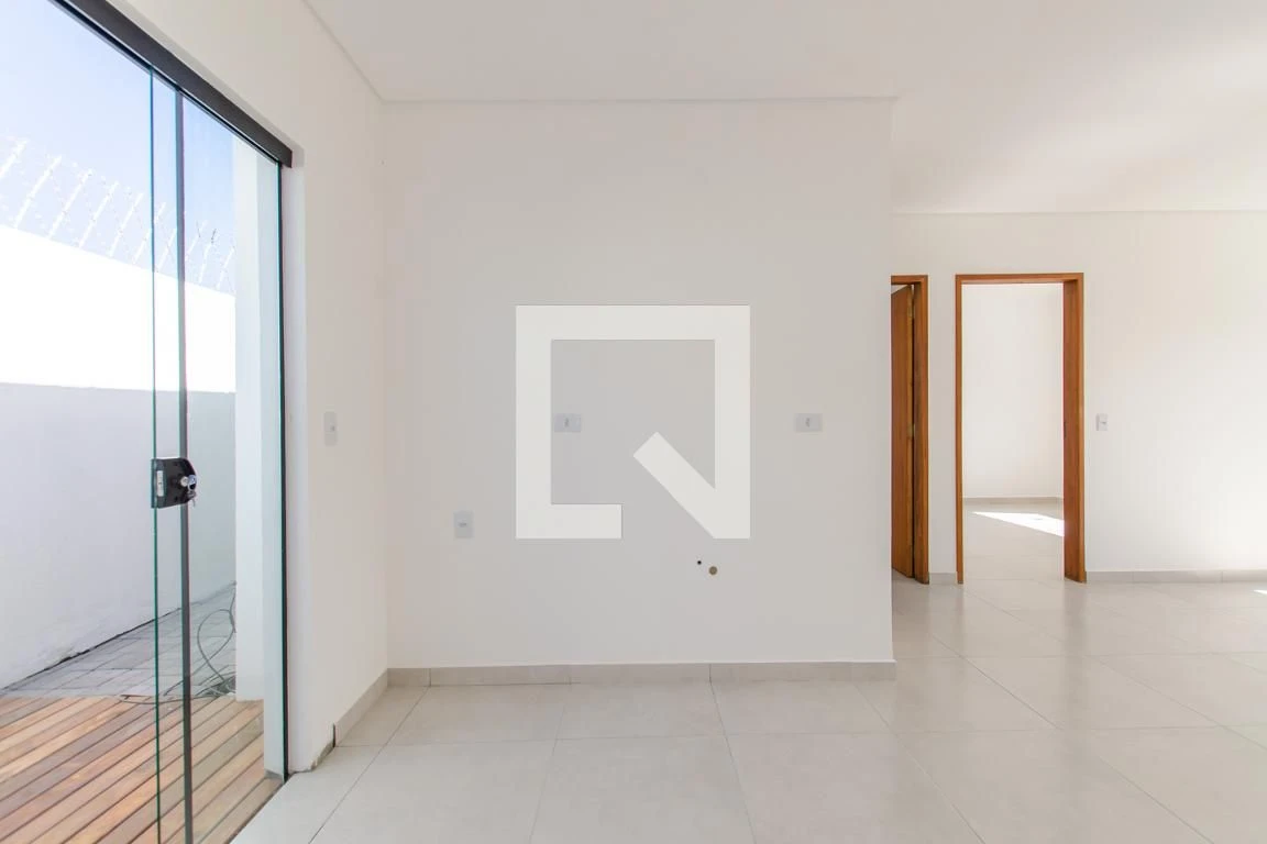 2-bedroom house with a garden in Florianópolis — photo 12
