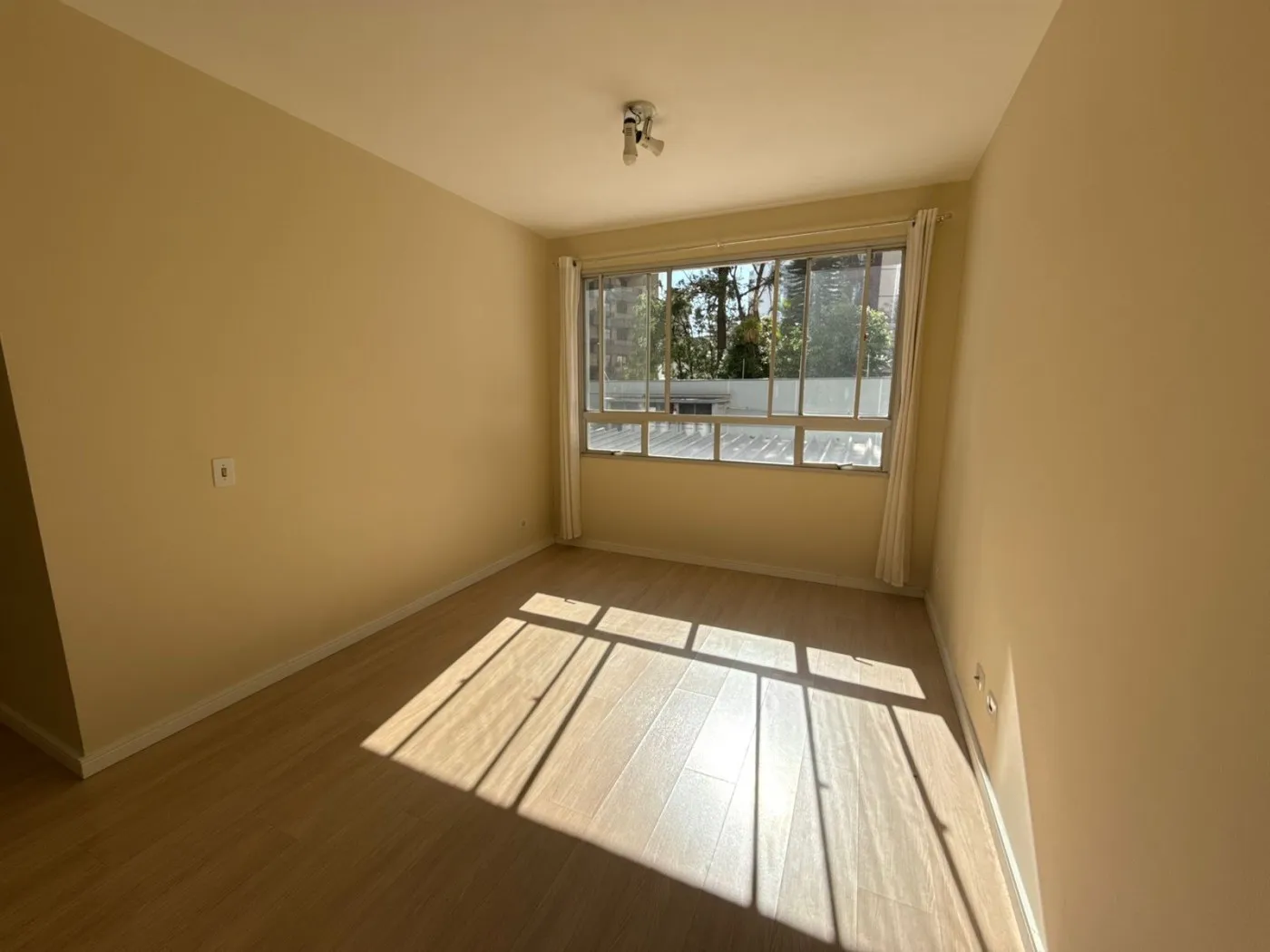 3-bedroom, 108 m² apartment in Curitiba — photo 35