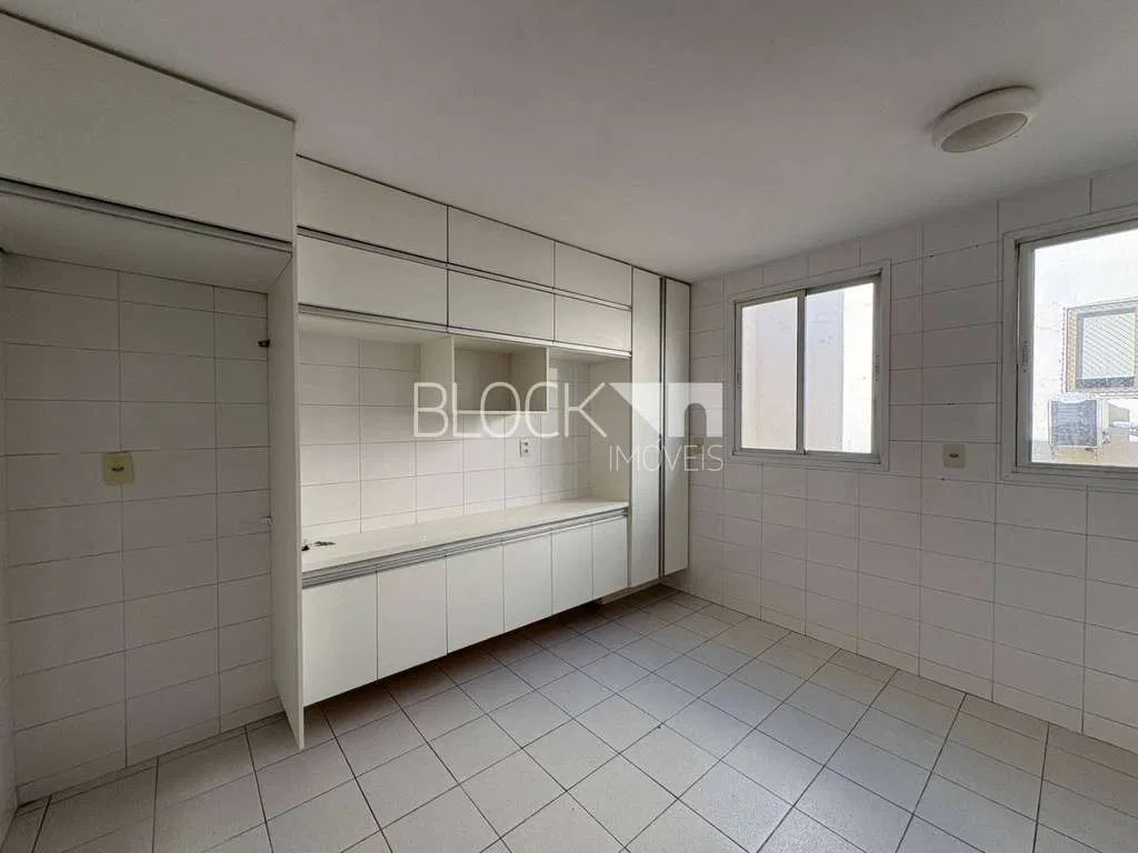 Apartamento de 3 quartos, sendo 1 suíte, 140 m² — photo 4