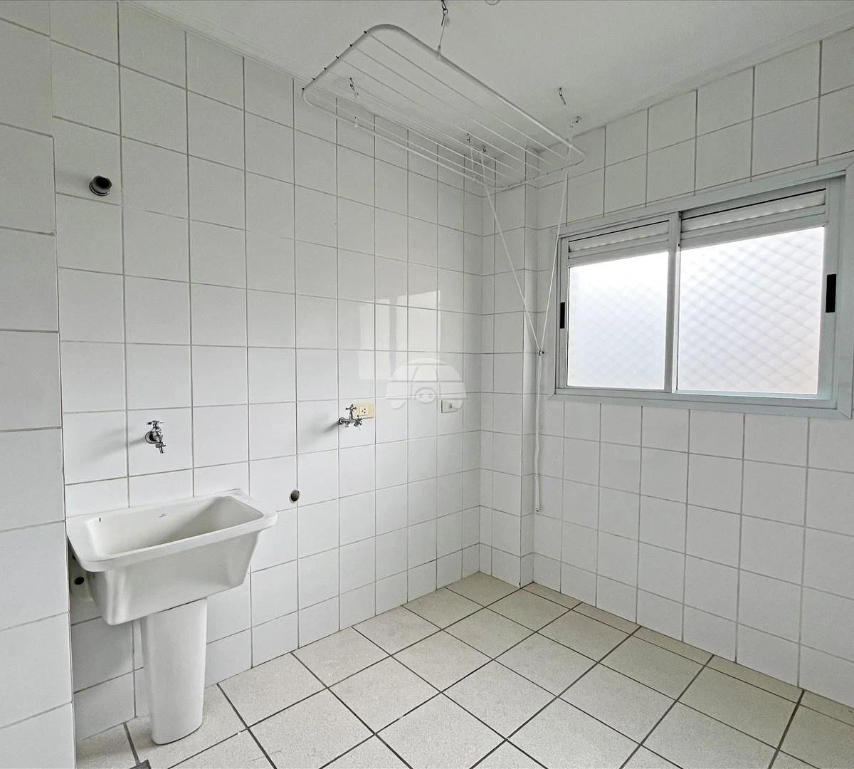 Apartment, 156 m², with a glass-enclosed balcony — photo 4