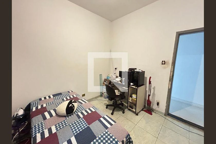 Home office in a 3-bedroom house, 197 m² — photo 24