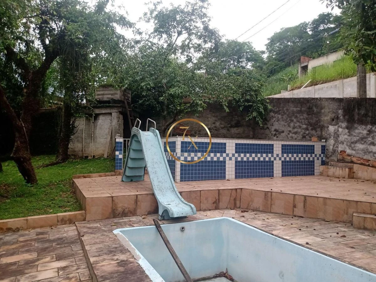 Casa para alugar com 280 m², 4 quartos e máquina de lavar — photo 19