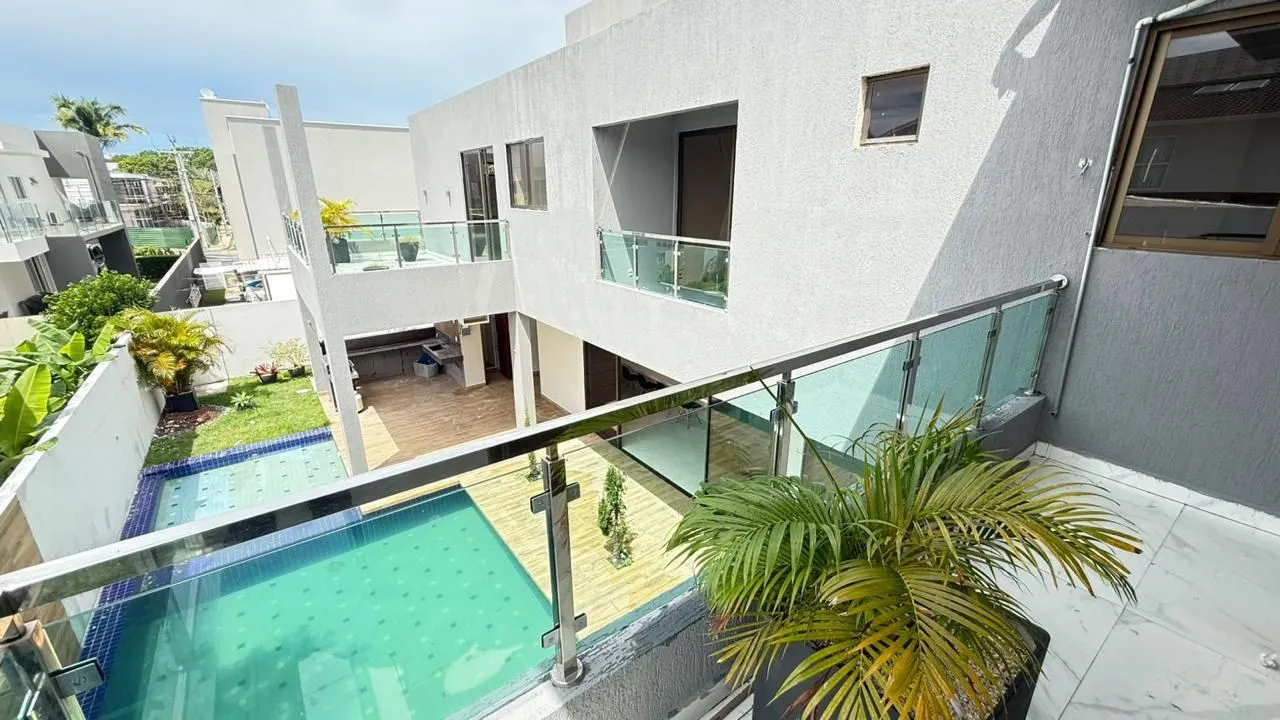 Furnished house with 4 en-suite bedrooms and 481 m² — photo 10