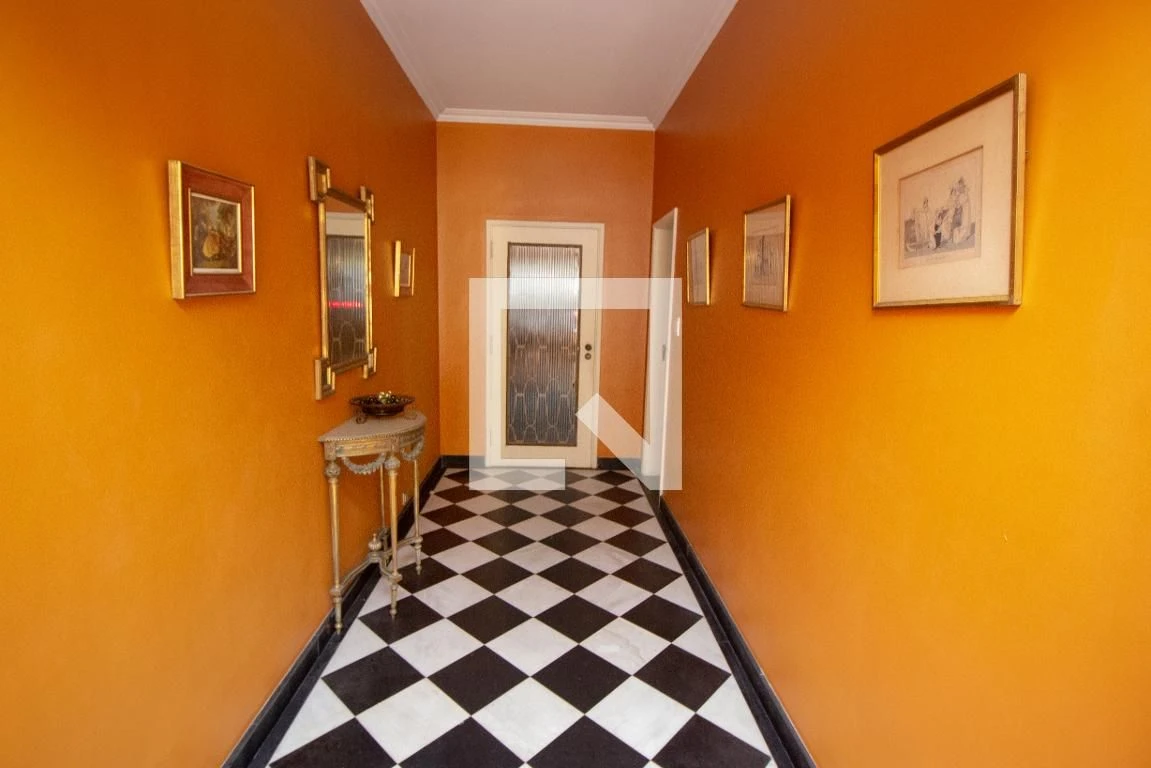 Furnished apartment with 3 bedrooms and 5 bathrooms — photo 30
