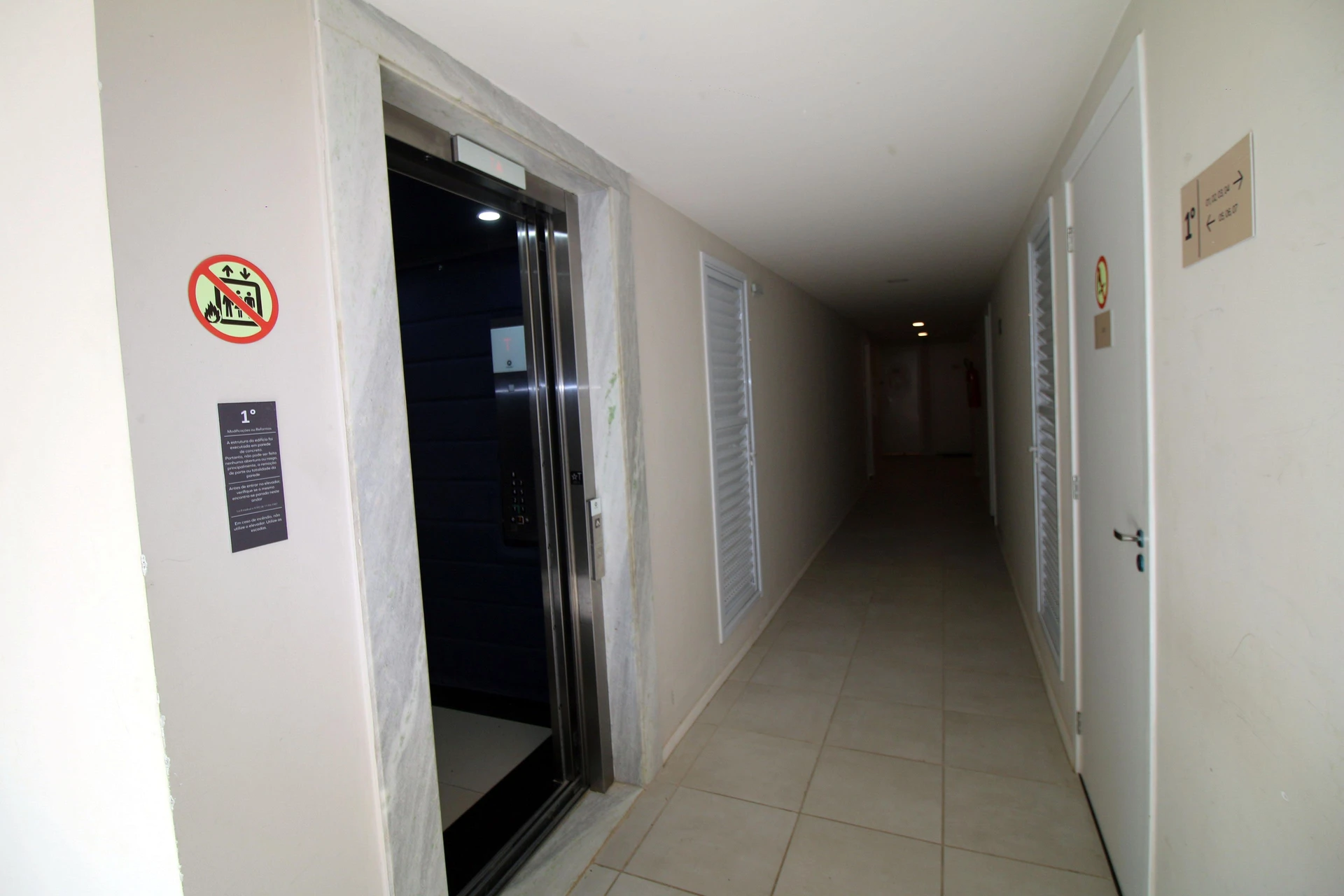 2-bedroom apartment in a building with a gym — photo 15