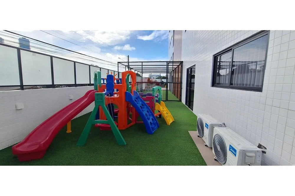 Рабочее место и 3 спальни: квартира 96 м² — photo 29