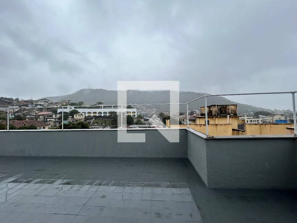 Unfurnished apartment with 2 bedrooms and separate kitchen — photo 15