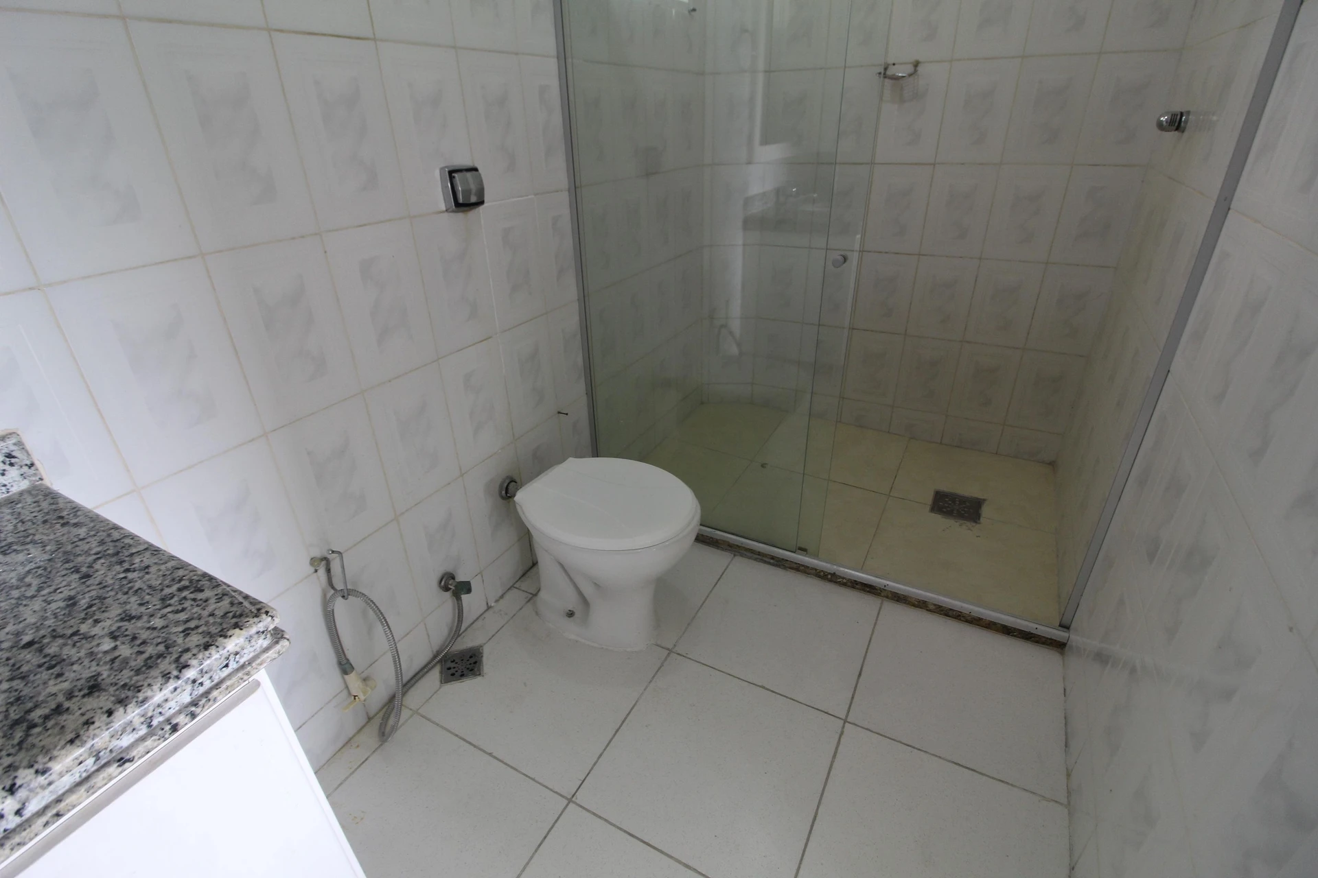 Furnished house with 4 bedrooms and private garden — photo 27