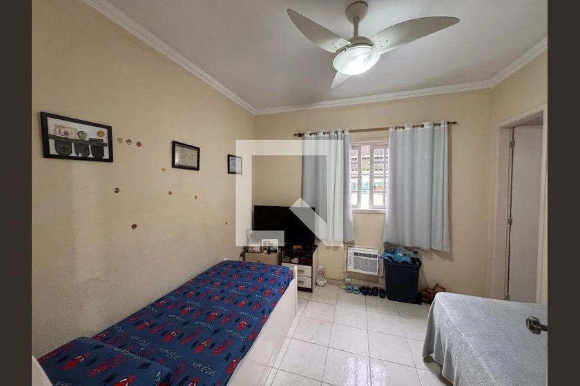 3-bedroom house with a mountain view in Rio de Janeiro — photo 14