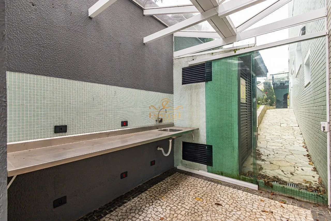 800 m² unfurnished house with gas open-plan kitchen — photo 59
