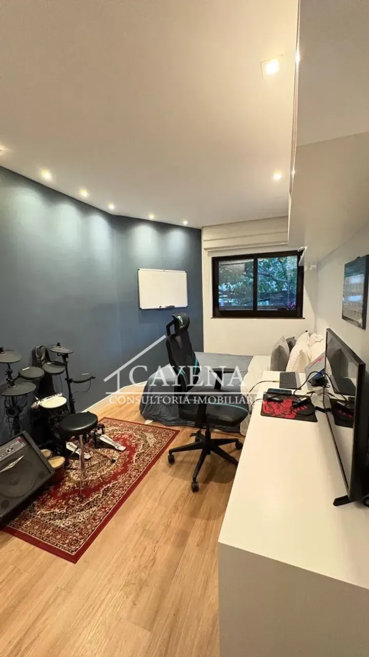 Furnished 3-bedroom apartment with a gas stove — photo 19