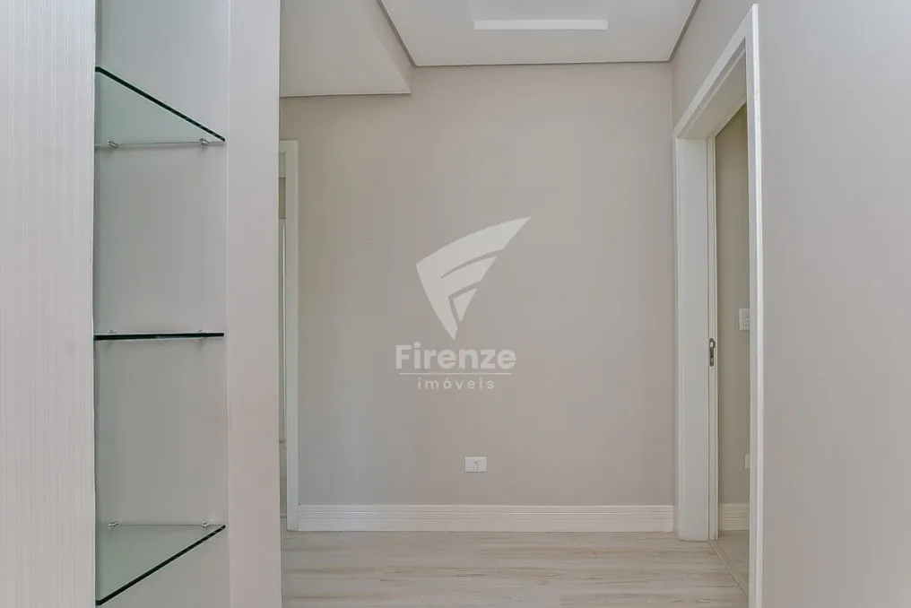 Furnished 352 m² apartment with 3 en-suite bedrooms — photo 27