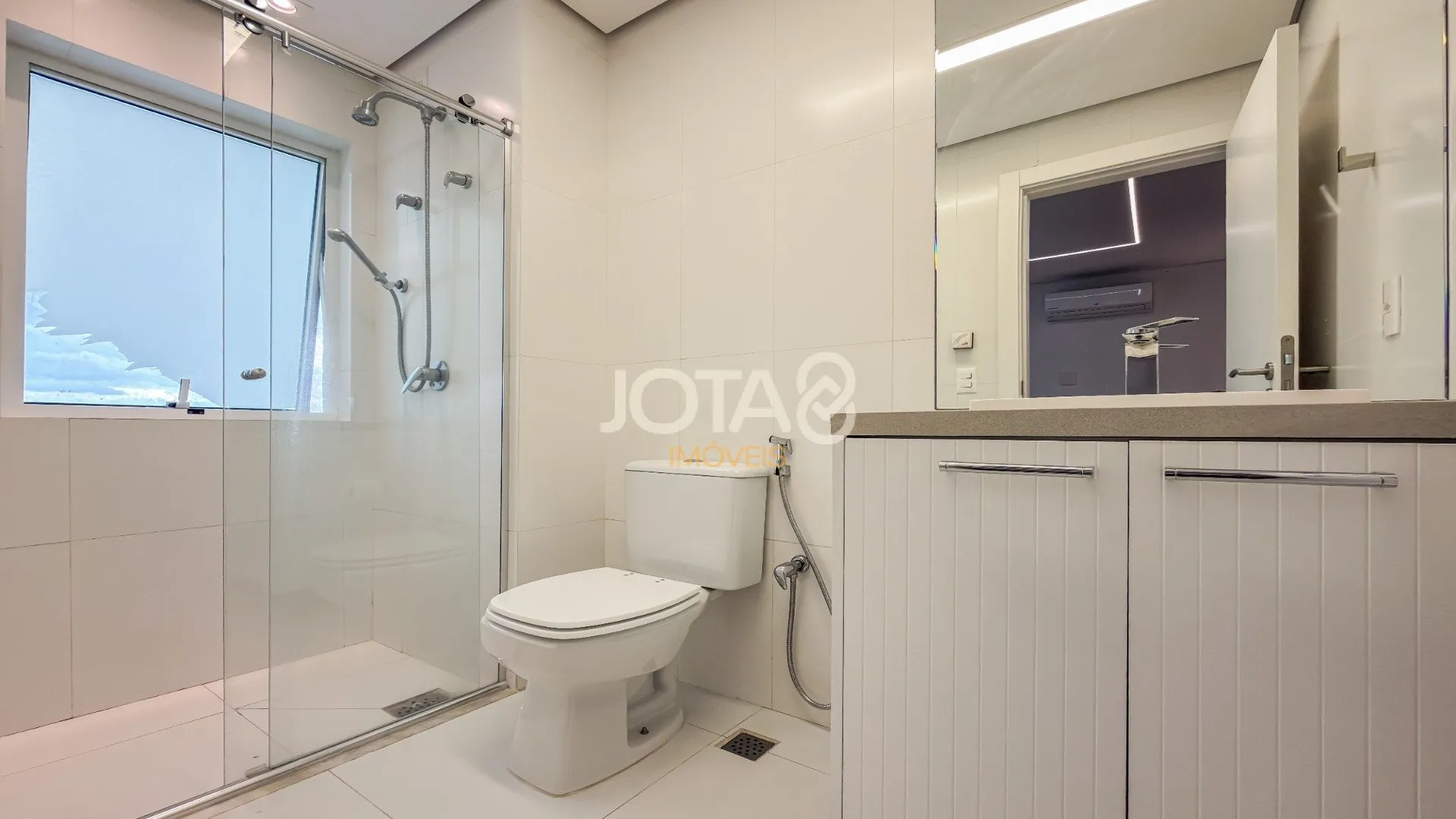 Apartamento amueblado con 4 suites y 5 baños — photo 21