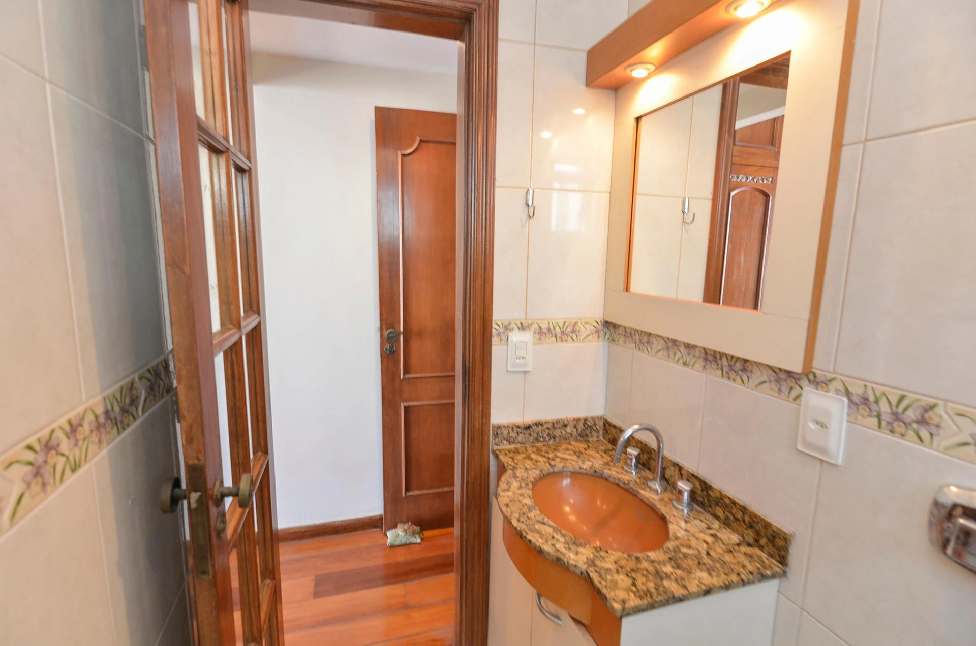 Unfurnished apartment with 3 bedrooms and 2 parking spots — photo 12