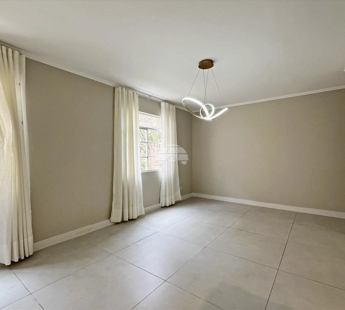 2-bedroom, 40 m² apartment in Curitiba — photo 8
