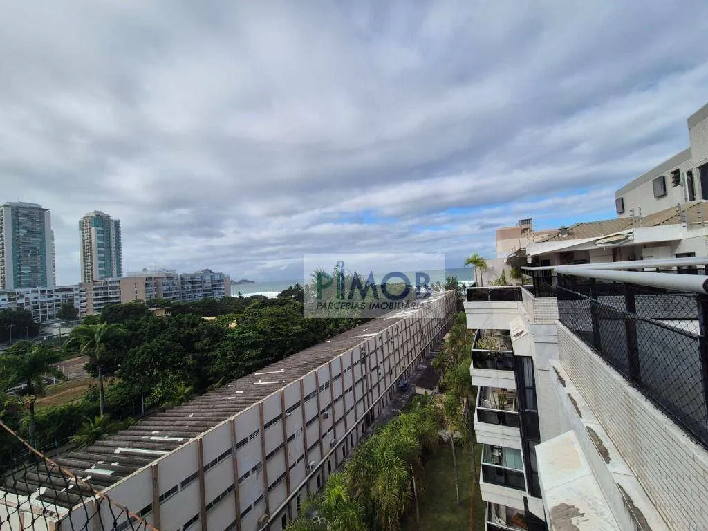 Furnished duplex penthouse with 3 bedrooms and 256 m² — photo 22