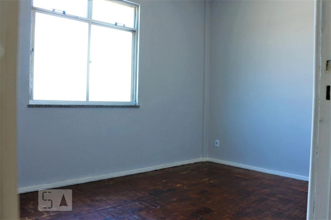 Unfurnished apartment with 2 bedrooms and a private BBQ — photo 19