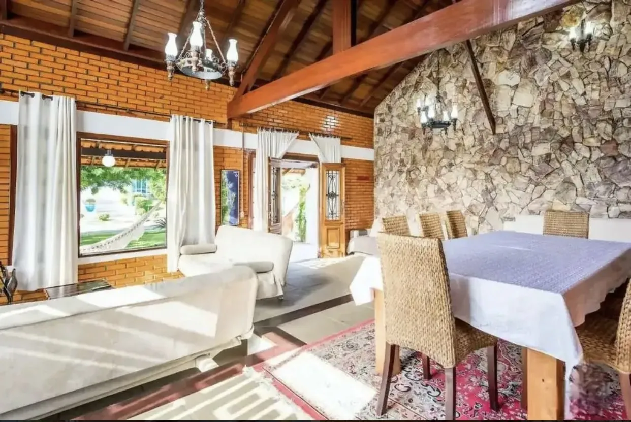Casa para alquiler con 4 dormitorios y 450 m² rústica — photo 18