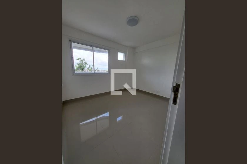 Rental apartment with 1 bedroom and balcony, 45 m² — photo 12
