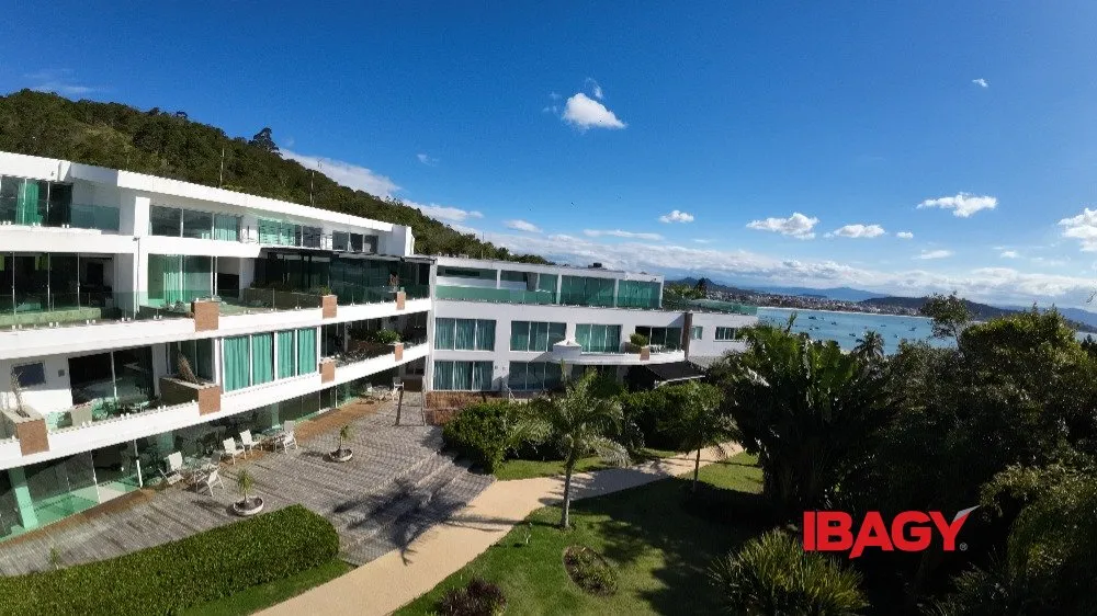 Furnished 454 m² apartment with a gourmet balcony — photo 63