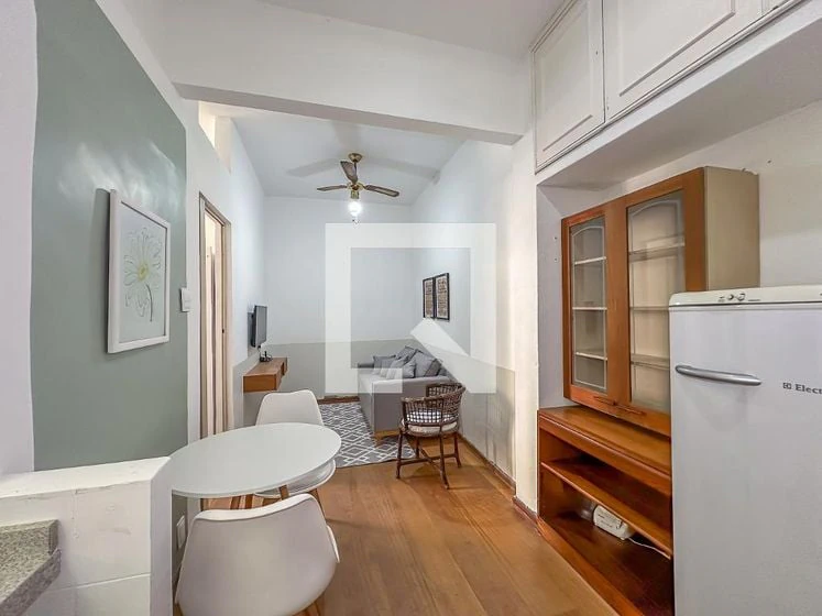 Деревянный пол или ламинат и 1 спальня: квартира 31 м² — photo 22