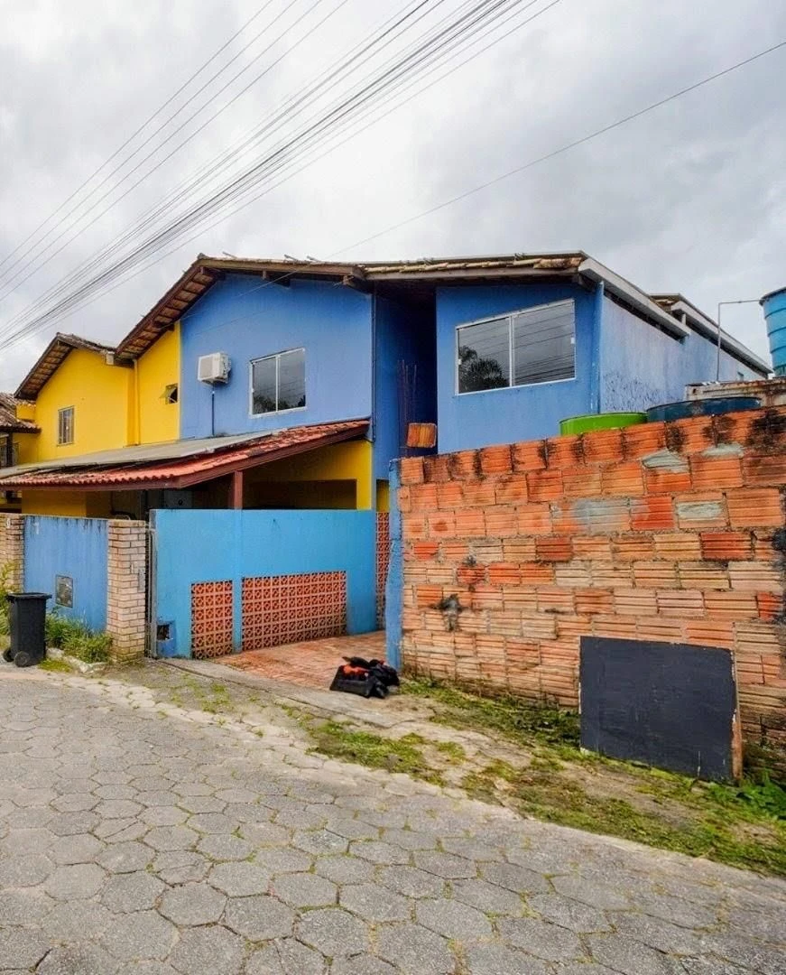 2-bedroom house with a garden — photo 22