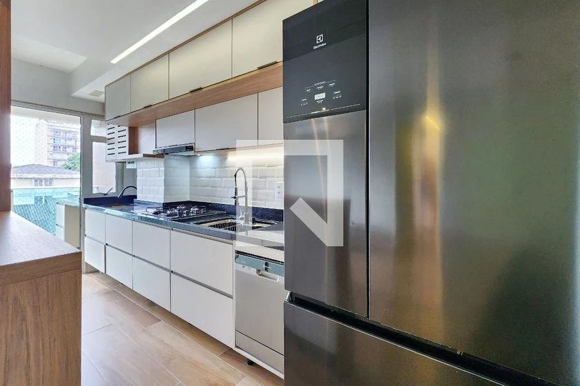 Apartment, 66 m², with a glass-enclosed balcony — photo 34