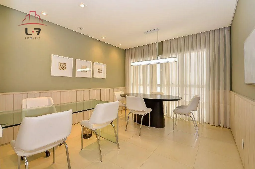 3-bedroom apartment with a grill on the balcony — photo 7