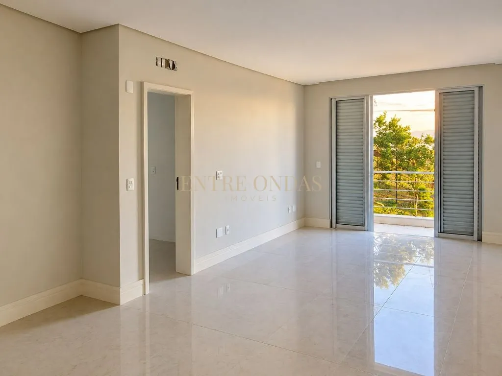 718 m² house with a water view and floor-to-ceiling windows — photo 24