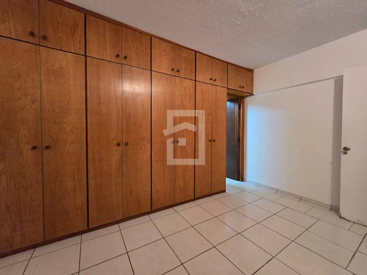 Triplex house with 4 bedrooms and 2 en-suites — photo 35