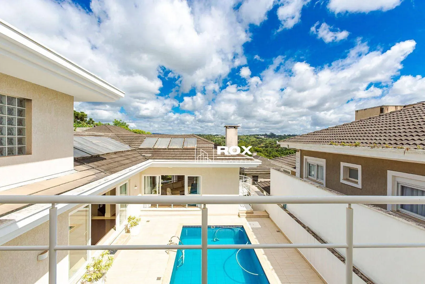 Unfurnished 598 m² house with 6 parking spaces — photo 34